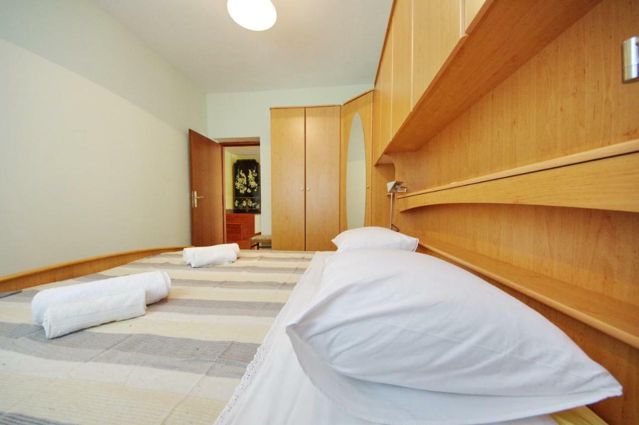 Apartments Eduard Vrsi Eksteriør bilde